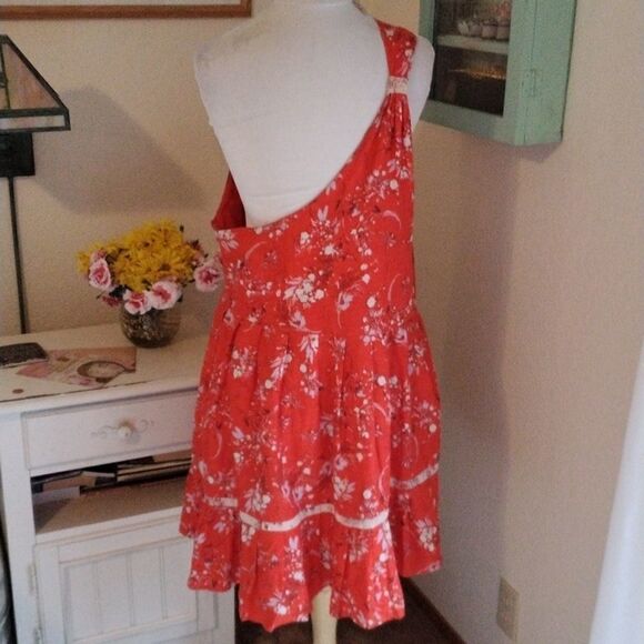 Urban Outfitters One Shoulder Linen Shift Dress - Picture 6 of 13